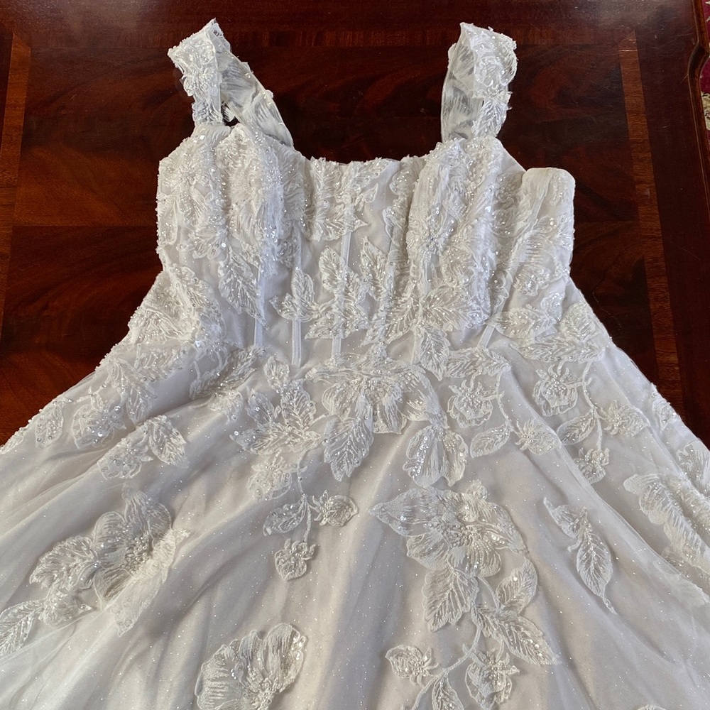 Oleg Cassini Ivory Beaded Lace Wedding Dress